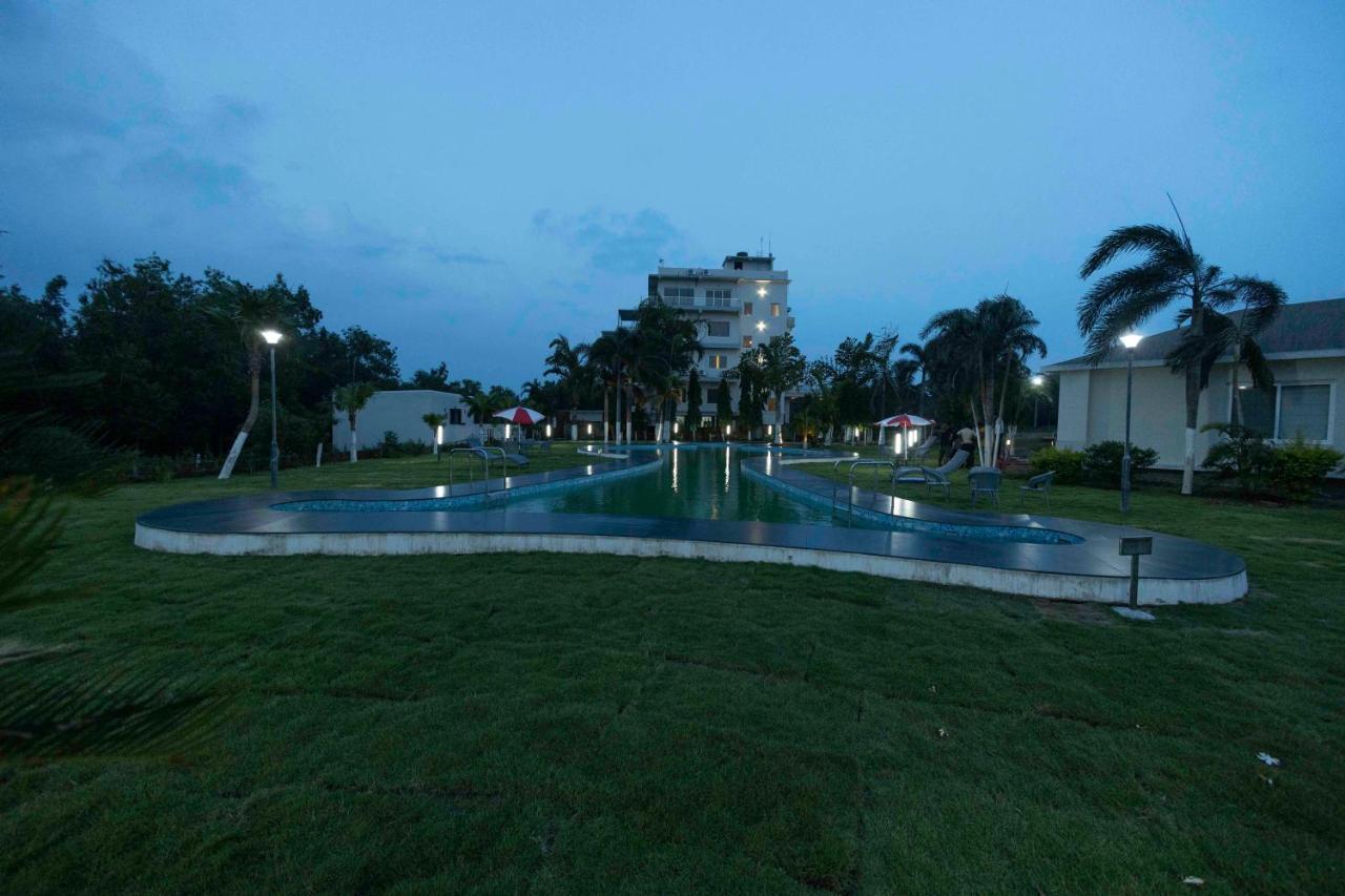 Samudra Resorts And Spa プリ エクステリア 写真