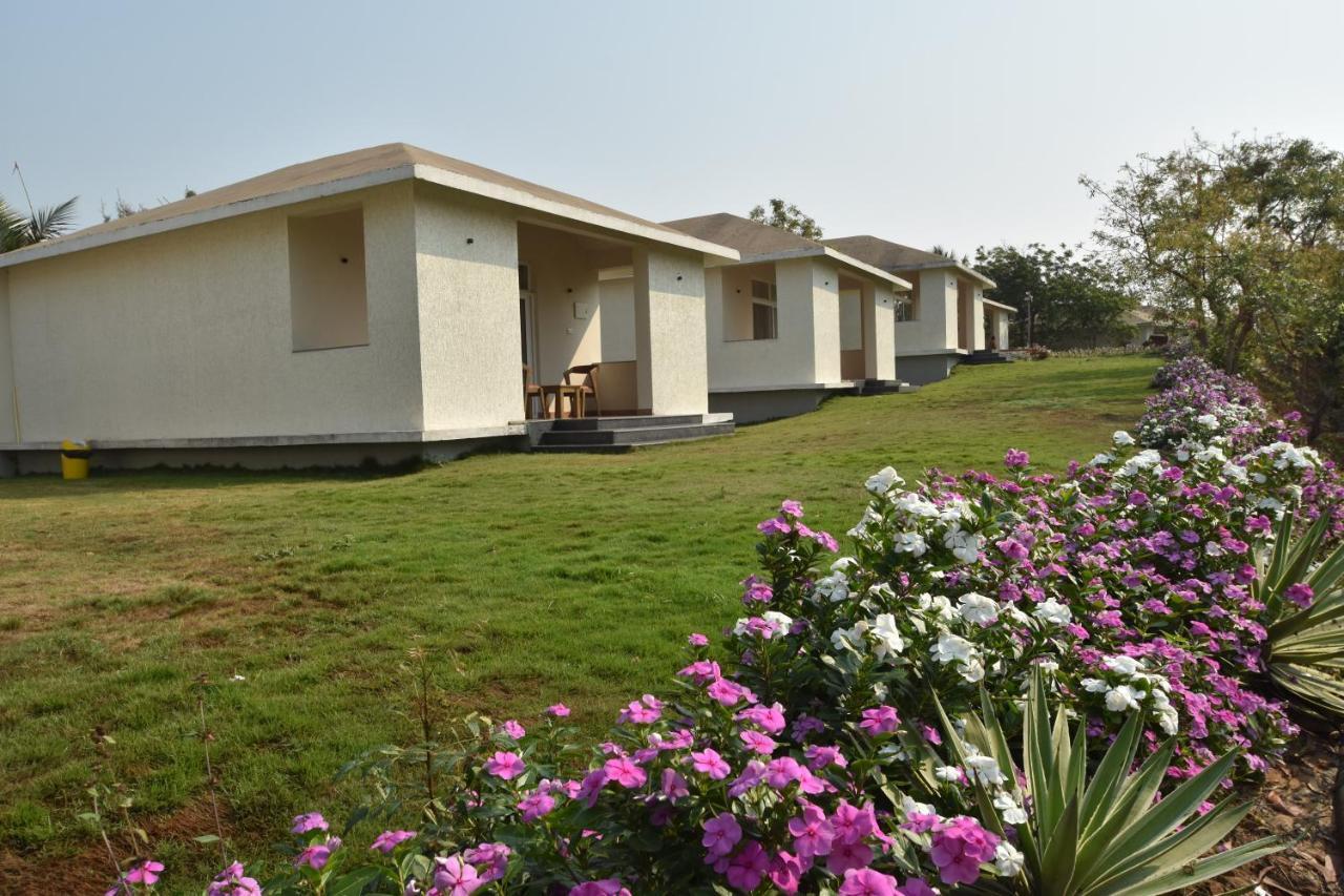 Samudra Resorts And Spa プリ エクステリア 写真